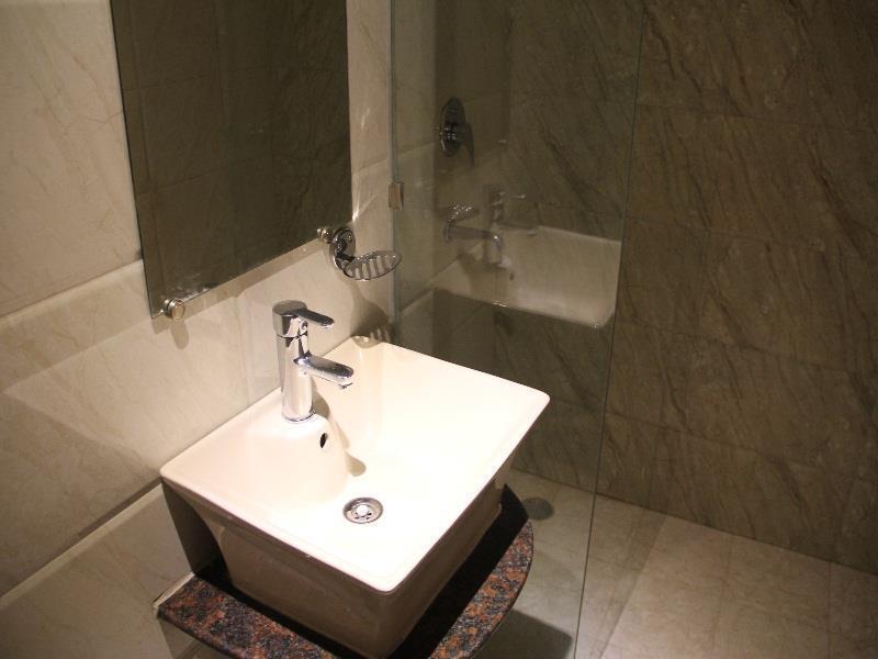 Amax Inn New Delhi Bagian luar foto