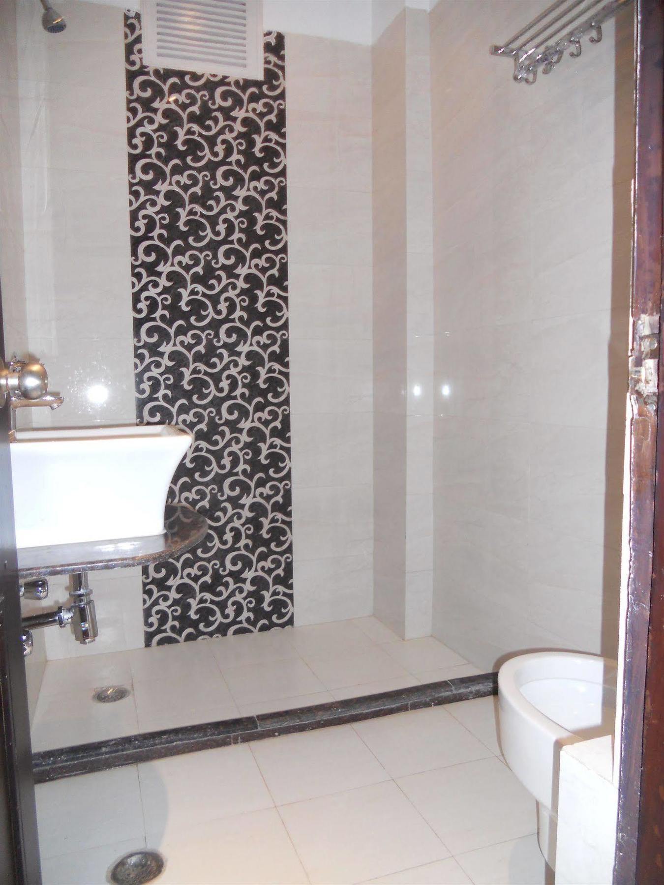 Amax Inn New Delhi Bagian luar foto