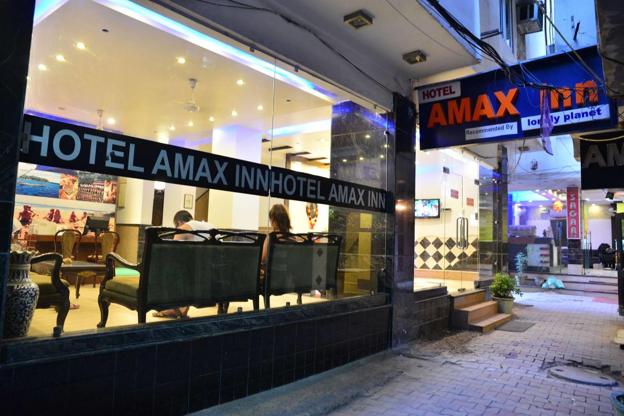 Amax Inn New Delhi Bagian luar foto
