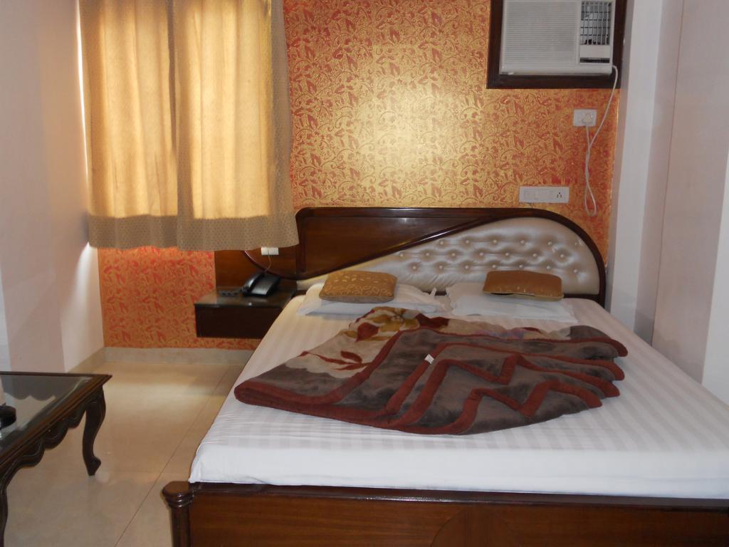 Amax Inn New Delhi Ruang foto